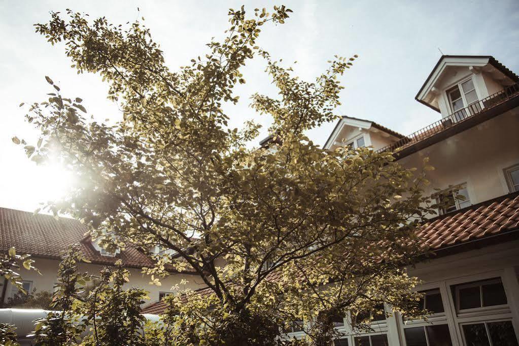 Hotel Limmerhof Taufkirchen  Exterior photo
